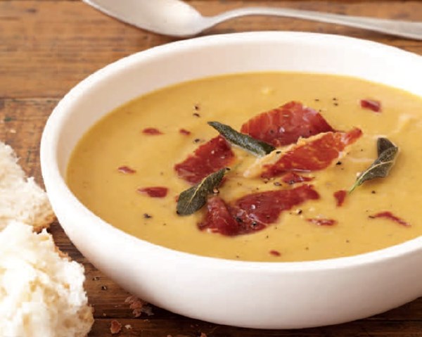 White bean puree with prosciutto crespelle