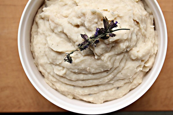 White bean, sage, and roasted garlic spread