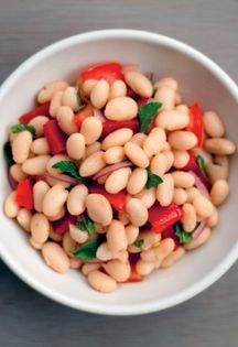 White bean salad (Salata so bel grav)