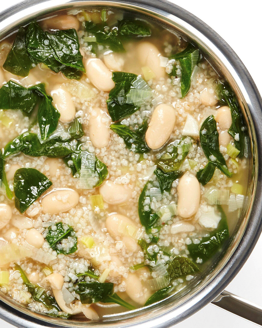 White bean soup with spinach and couscous