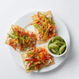 White bean spread with fennel & carrot slaw