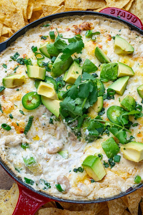 White chili chicken cheese dip