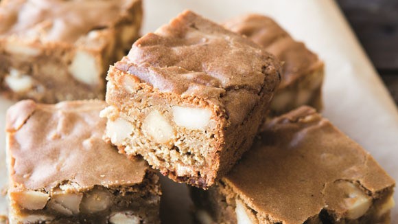 White chocolate & macadamia nut blondies