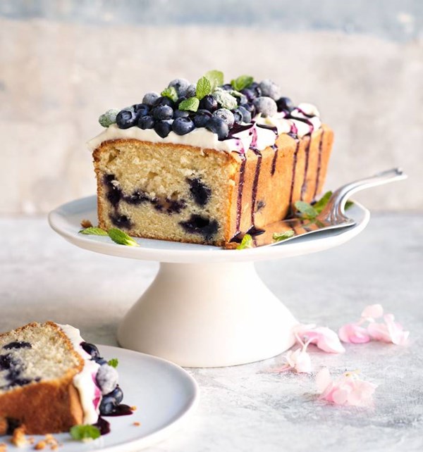 White chocolate and blueberry loaf