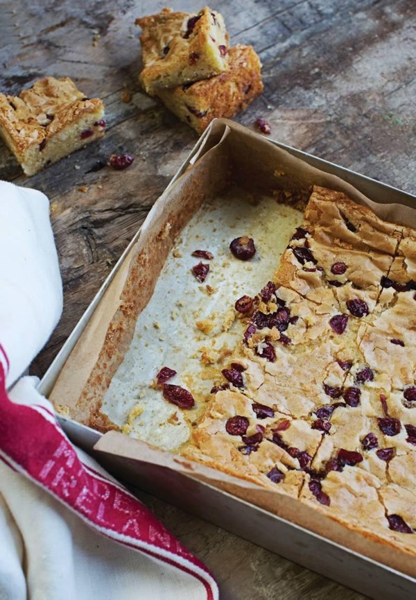 White chocolate and cranberry blondies