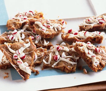 White chocolate and peppermint cookie brittle