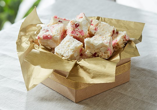 White chocolate and raspberry rocky road