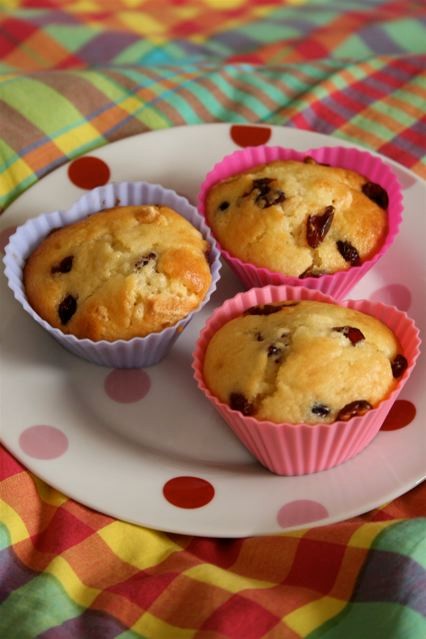 White chocolate and sour cherry muffins