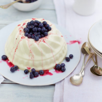 White chocolate blancmange with blueberries