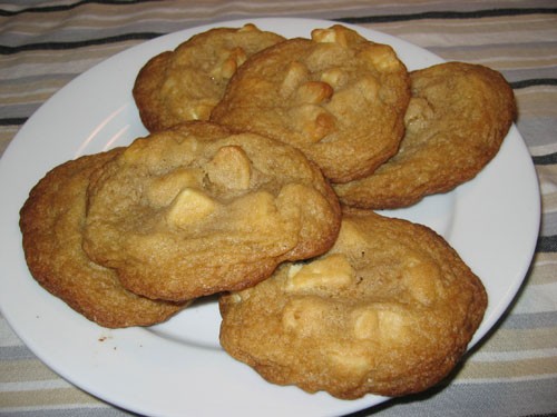 White chocolate chunk and macadamia nut cookies