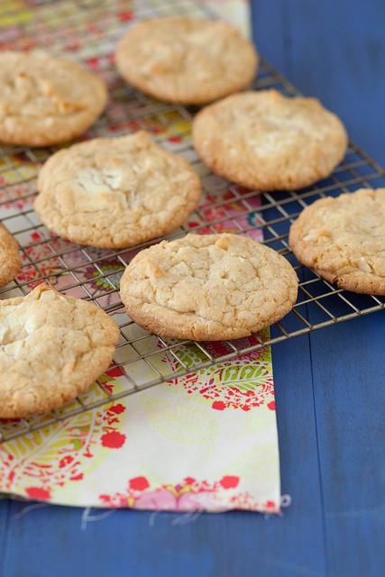 White chocolate chunk macadamia nut cookies