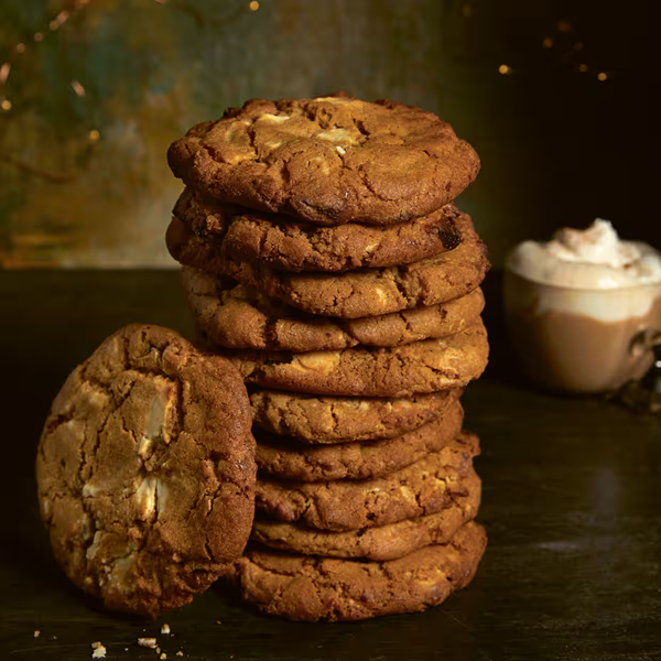 White chocolate gingerbread cookies