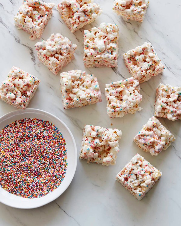 White chocolate marshmallow popcorn treats