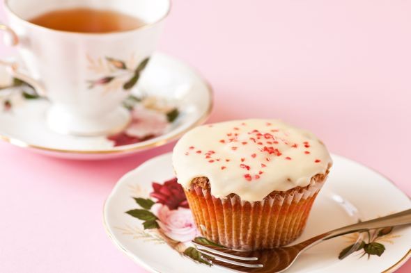 White chocolate mud cupcakes with raspberry curd & white chocolate ganache