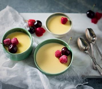 White chocolate panna cotta