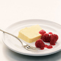 White chocolate parfait