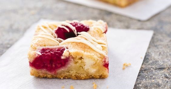 White chocolate raspberry bars