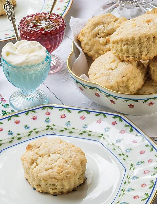 White chocolate scones
