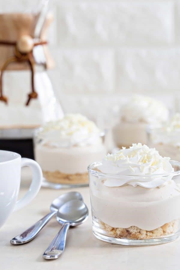 White chocolate tiramisu pudding cups