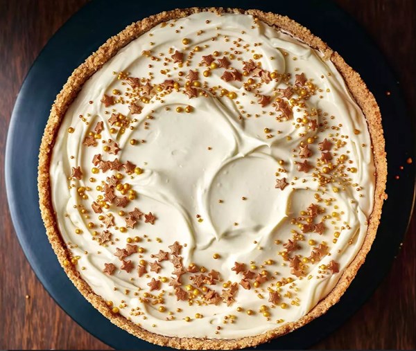 White Christmas cheesecake