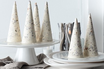 White Christmas ice cream cones