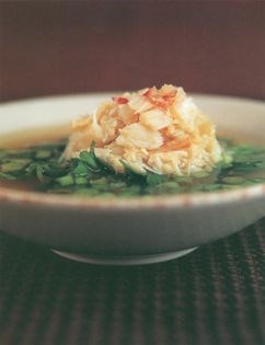 White crab meat in hot ginger and tamarind broth