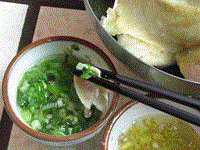 White cut chicken (Báiqiējī / 白切雞)