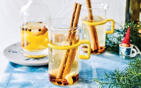 White glögg