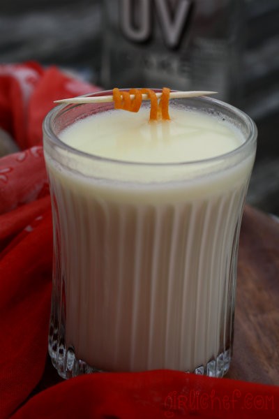White hot chocolate with orange