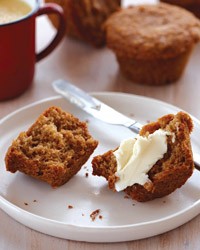 White House honey-oat muffins