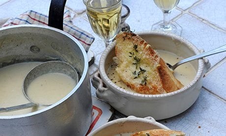 White onion soup with cider and Gruyère