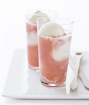White peach floats