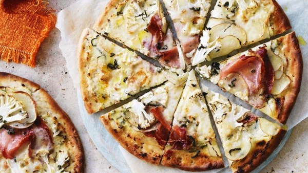 White pizza with cauliflower and Taleggio