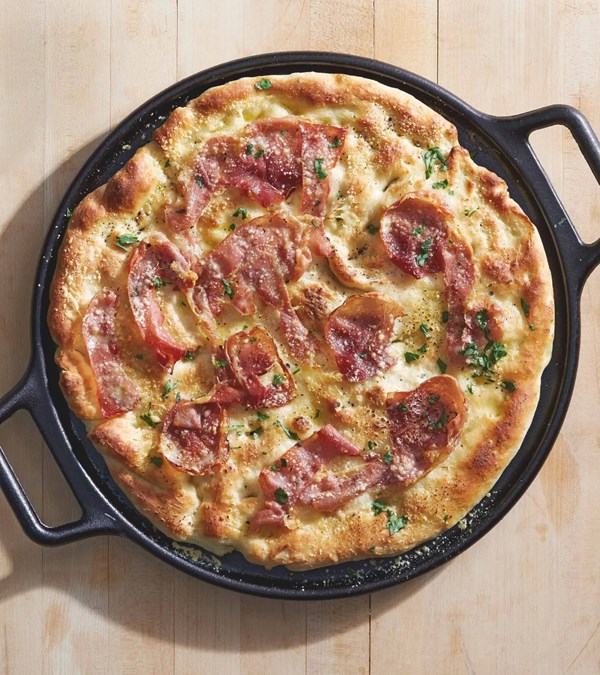 White pizza with clams