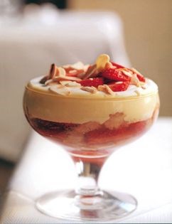 White Port and strawberry trifle