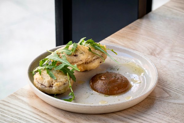 White pudding fritters with spiced Bramley apple ketchup 