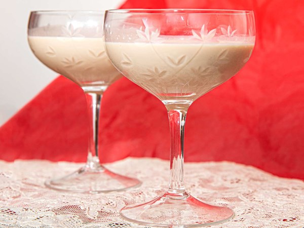 White Russian cocktail