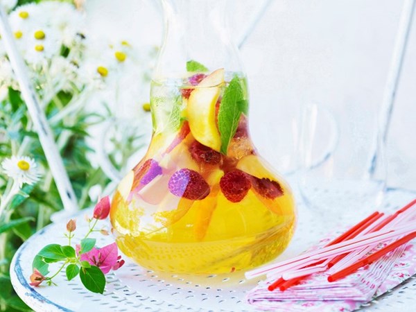 White sangria
