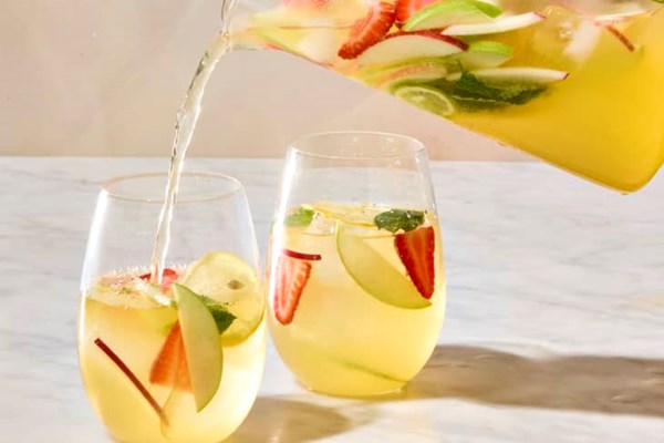 White sangria 