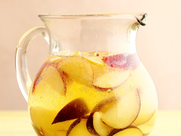 White sangria