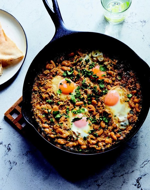 White shakshuka