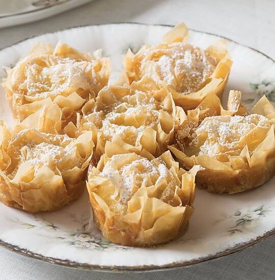 White tea phyllo rose pastries