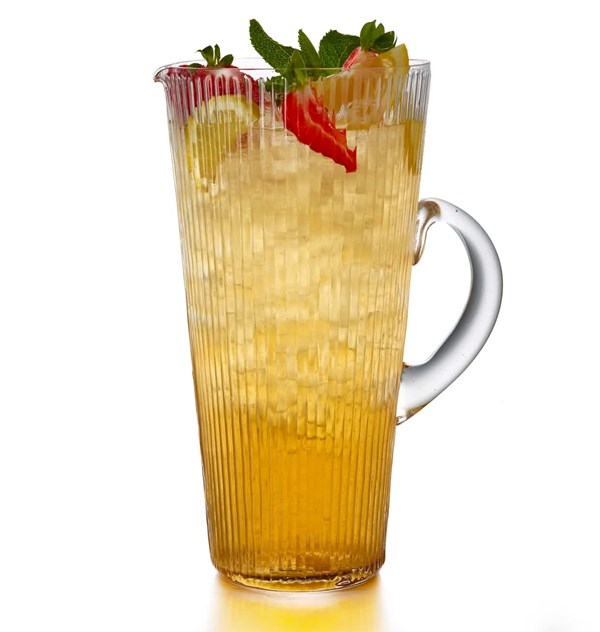 White vermouth fizz
