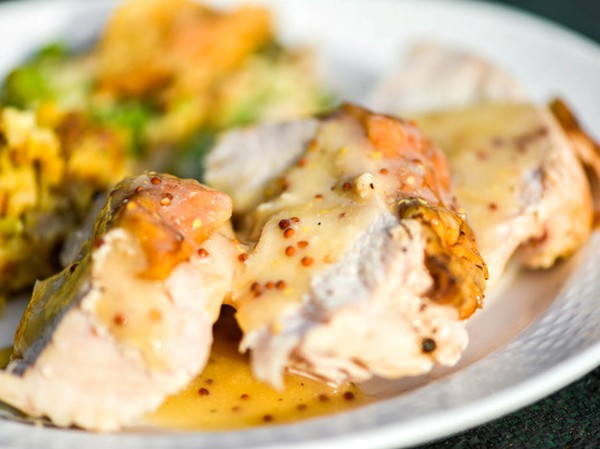 White wine and mustard gravy