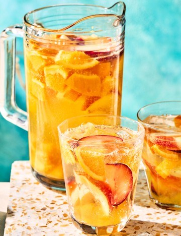 White wine sangria