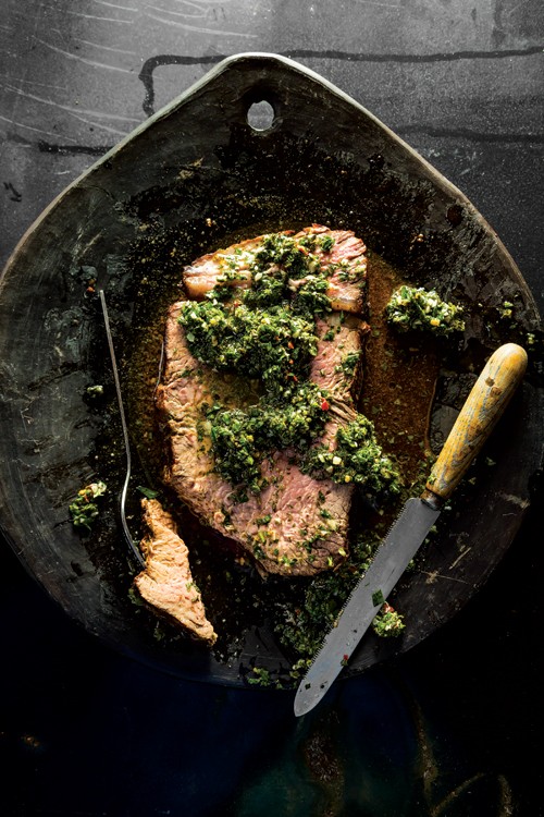 Whole boneless rib eye with chimichurri (Ojo de bife con chimichurri)