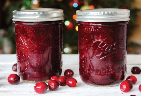 Whole cranberry sauce