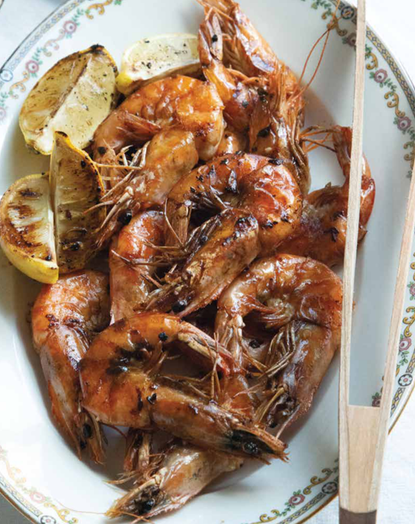 Whole garlic prawns with charred lemons