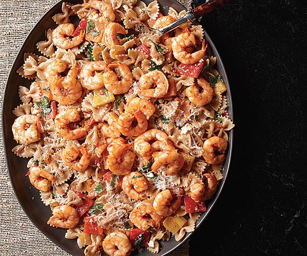 Whole-grain farfalle with spicy shrimp and roasted peppers