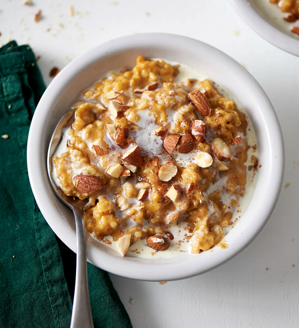 Whole-milk oatmeal with honey